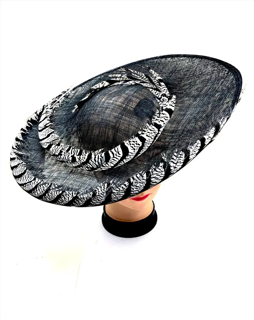 TOCADOS ELEGANTES Y ORIGINALES PARA BODAS DE INVITADA PERFECTA