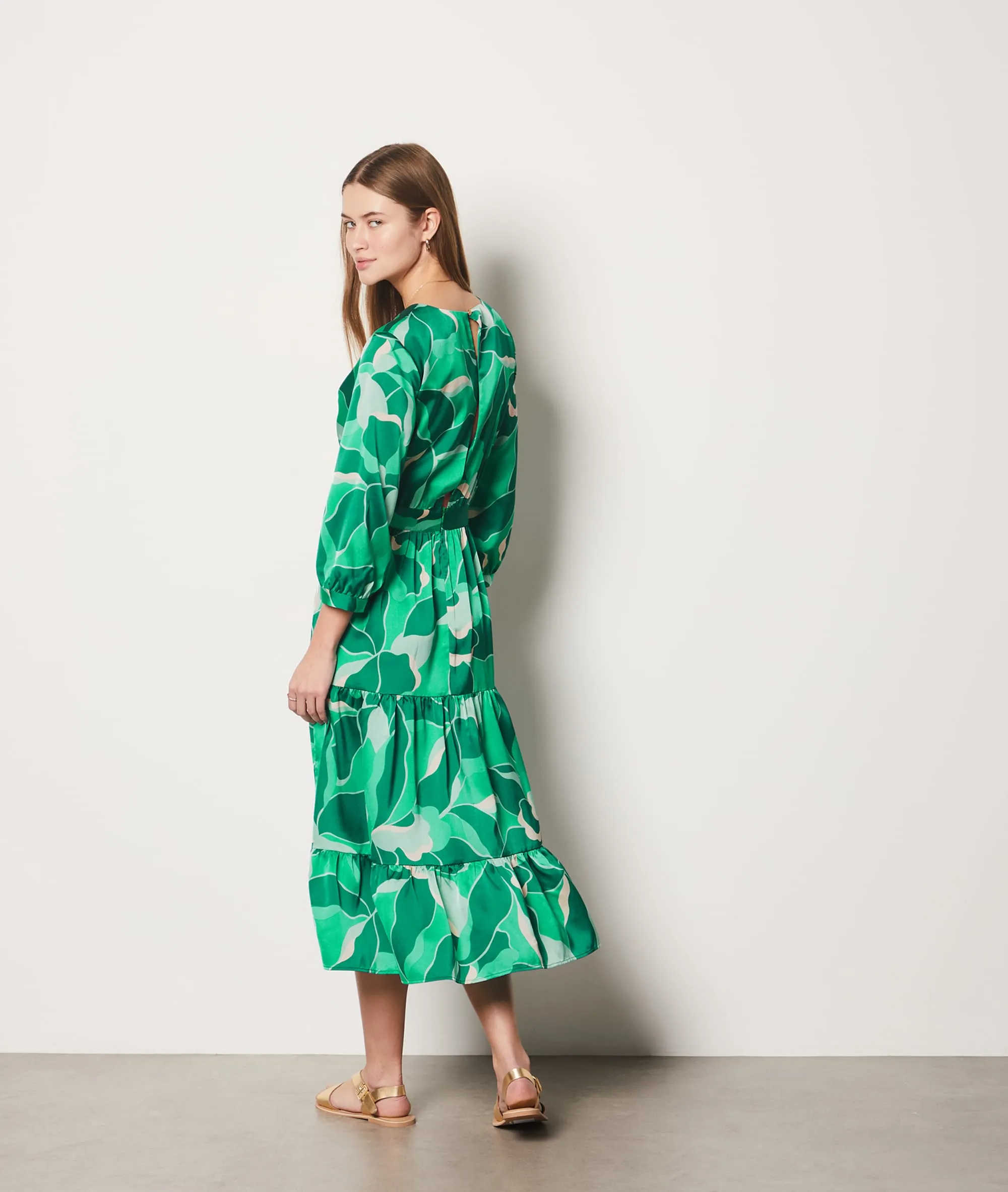 VESTIDO LARGO SATINADO Y ESTAMPADO UZES IMP IMP FOND VERT  ETAM