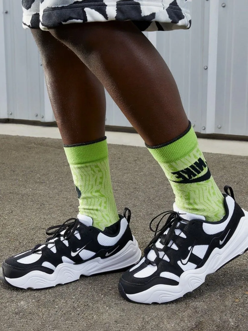 Zapatillas Nike Tech Hera