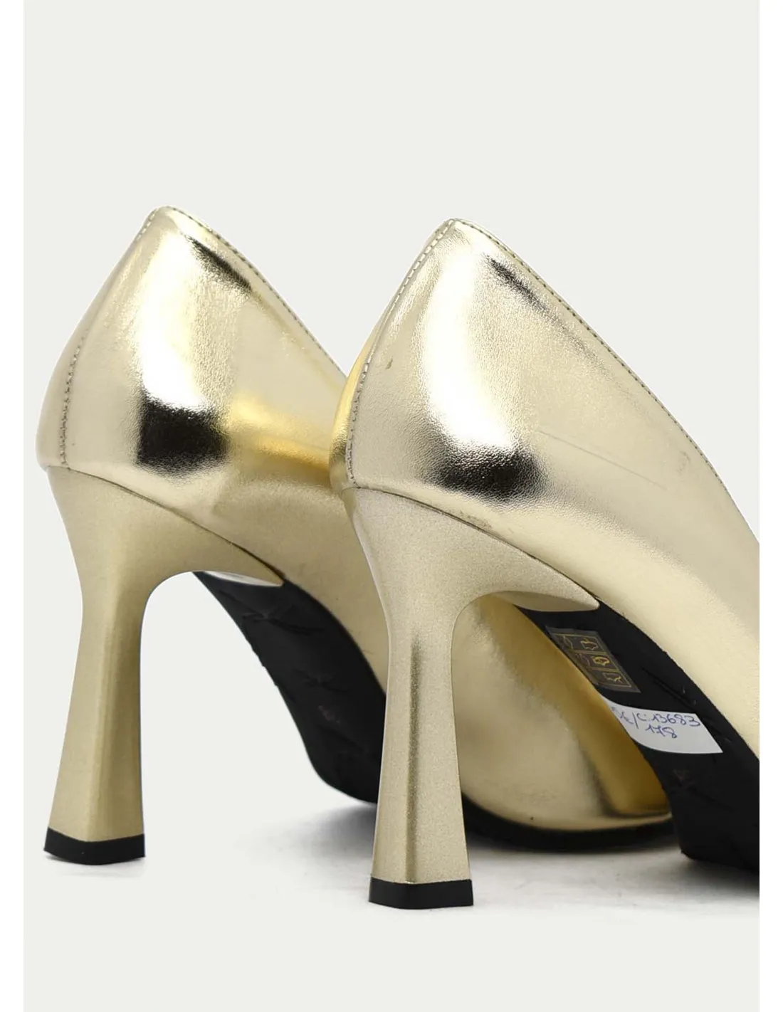 ZAPATO VESTIR DANIELA VEGA 2211 ORO 