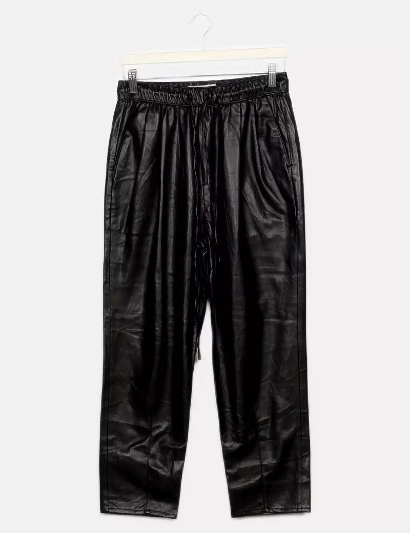 Zara Pantalones de chándal y joggers Anchos Polipiel